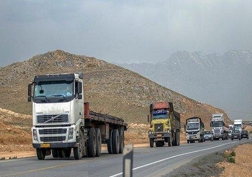 فرسودگی ناوگان حمل و نقل و انتظار برای ترخیص کامیونهای مانده در گمرک فرسودگی ناوگان حمل و نقل و انتظار برای ترخیص کامیونهای مانده در گمرک