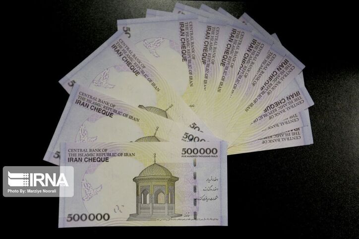 اصناف مهریز سال گذشته ۱۲ میلیارد ریال تسهیلات دریافت کردند