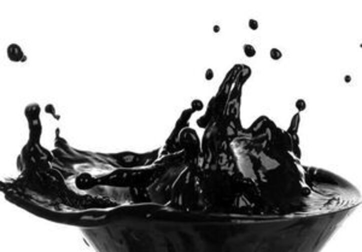 تولید نفت ماهانه ایران بعد از دو سال به ۲.۳۵ میلیون بشکه در روز رسید