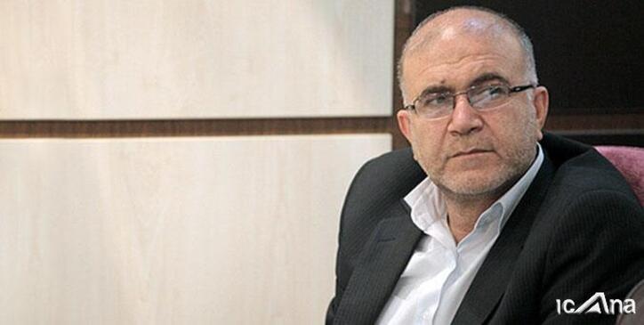 ساختار کنونی اقتصاد سود خود را در بنگاهداری می‌بیند/ لزوم خروج بانک‌ها از بنگاهداری و رفع موانع تولید