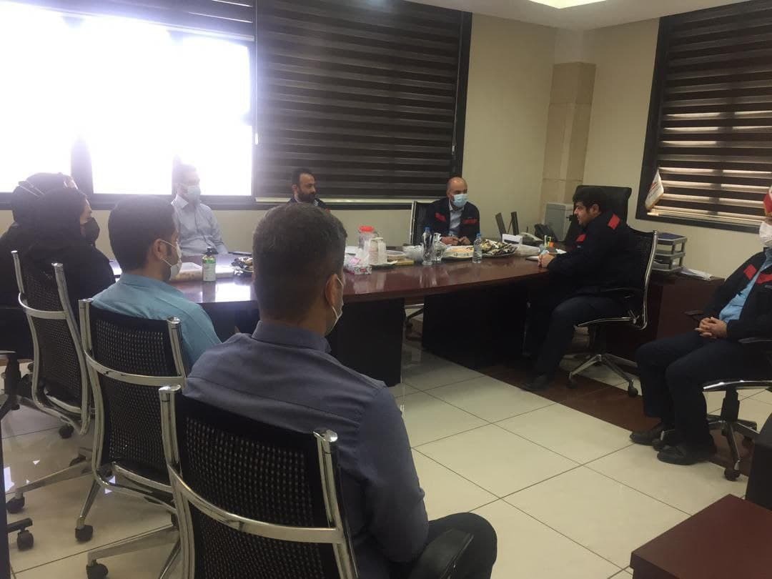 برای تحقق اهداف ۱۴۰۰، همه کارکنان باید به اهداف شرکت واقف باشند برای تحقق اهداف ۱۴۰۰، همه کارکنان باید به اهداف شرکت واقف باشند