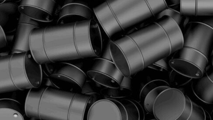 سقوط کم سابقه واردات نفت چین