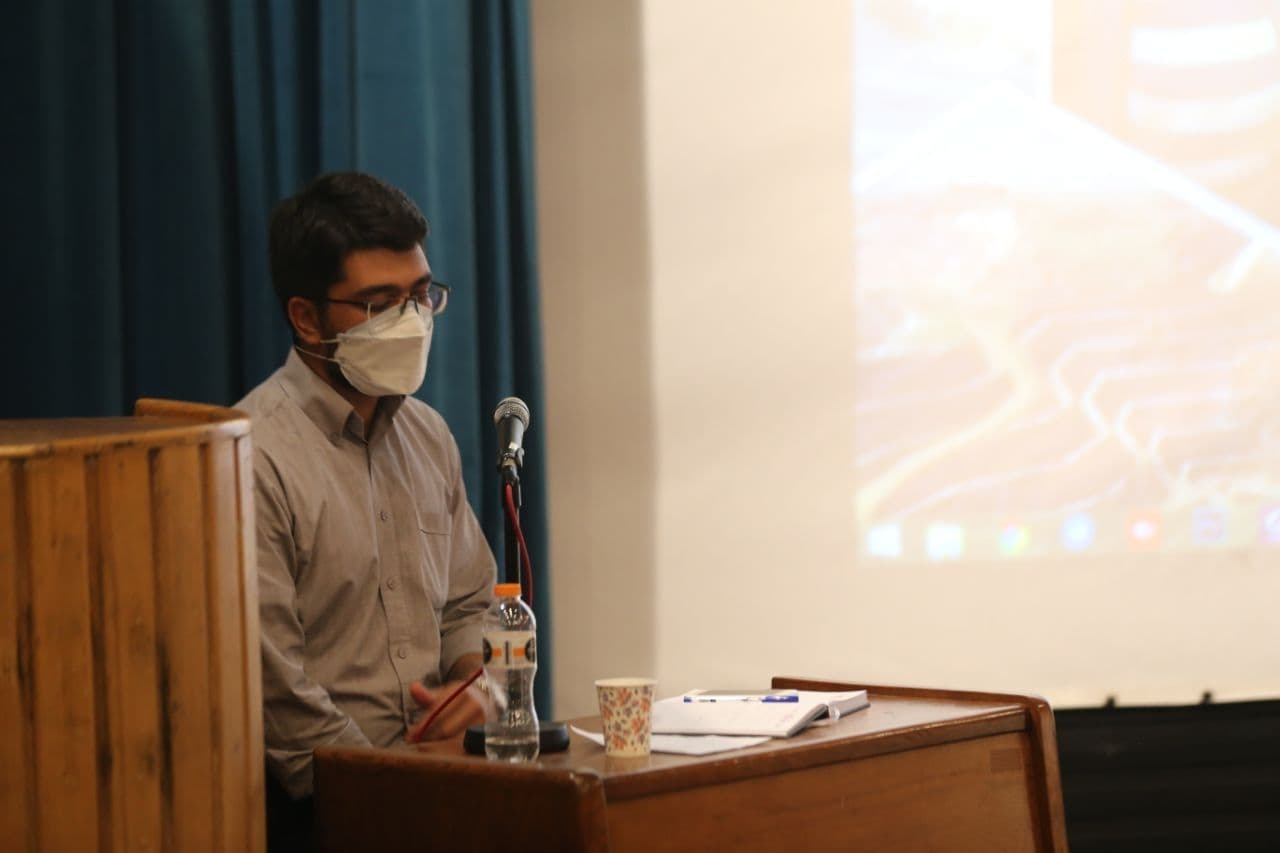 آنچه در همایش انتخاب فنی؛ همایش تخصصی انتخاباتی با حضور نمایندگان کاندیداهای ریاست جمهوری با حضور نماینده کارگران گذشت آنچه در همایش انتخاب فنی؛ همایش تخصصی انتخاباتی با حضور نمایندگان کاندیداهای ریاست جمهوری با حضور نماینده کارگران گذشت