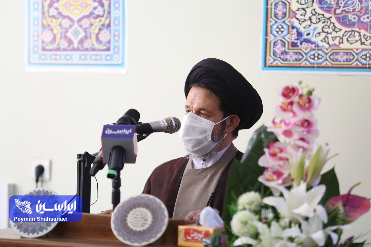 اهداء جهیزیه به نوعروسان کمیته امداد امام (ره) در شرایط سخت معیشتی/ فولاد مبارکه از بدو تاسیس بیشترین همکاری را با کمیته امداد داشته است اهداء جهیزیه به نوعروسان کمیته امداد امام (ره) در شرایط سخت معیشتی/ فولاد مبارکه از بدو تاسیس بیشترین همکاری را با کمیته امداد داشته است