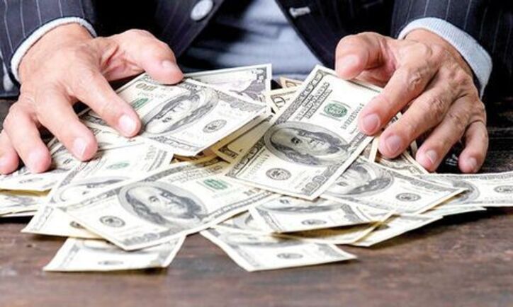 کاهش قیمت دلار و یورو در بازار امروز