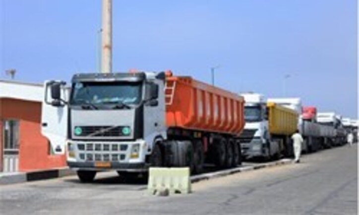 حمل بار از معادن بیش از بار نامه توسط خودرو‌های سنگین و خسارت به راه‌های آذربایجان‌غربی