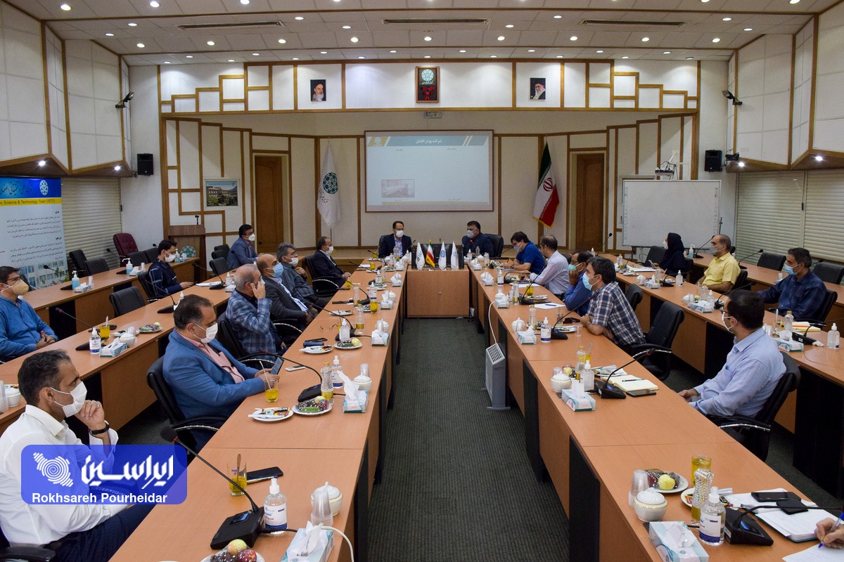 فولاد مبارکه آماده گسترش چتر حمایتی خود از شرکتهای دانش بنیان است فولاد مبارکه آماده گسترش چتر حمایتی خود از شرکتهای دانش بنیان است