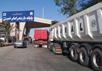 اعتراض و اعتصاب کامیون‌داران تکذیب شد/ معطلی ۱۴ ساعته کامیون‌ها در بنادر برای حمل کالای اساسی