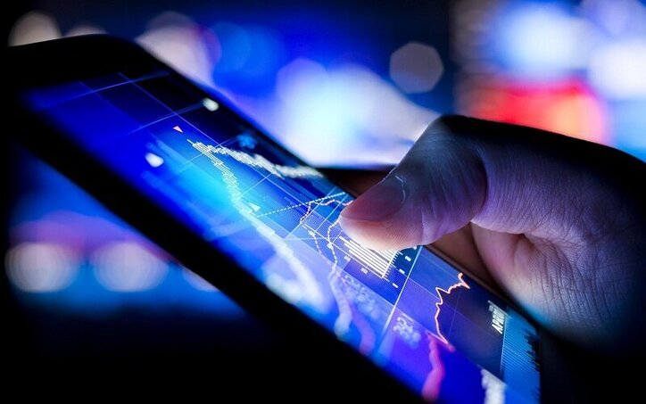 روز آخر قبل از مجمع ۱۹ سهم و بازگشت ۱۸ شرکت + تمدید تعلیق ۳ پتروشیمی