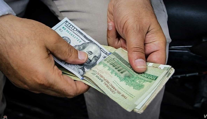 اولین واکنش دلار به کابینه دولت رئیسی/ دلار امروز ۱۷مرداد ۱۴۰۰ چقدر شد؟