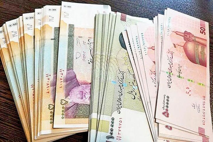 پیش بینی در مورد عیدی کارمندان در سال ۱۴۰۱: فعلا یک میلیون و ۶۵۰ هزار تومان