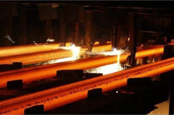 تعمیرات گسترده بخش فولادسازی در محدودیت برق واحد سازه‌های صنعتی با موفقیت اجرا شد