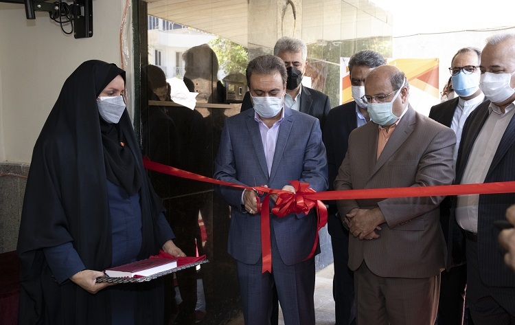افتتاح مرکز واکسیناسیون کووید ۱۹ بانک ملت افتتاح مرکز واکسیناسیون کووید ۱۹ بانک ملت