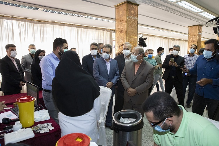 افتتاح مرکز واکسیناسیون کووید ۱۹ بانک ملت افتتاح مرکز واکسیناسیون کووید ۱۹ بانک ملت