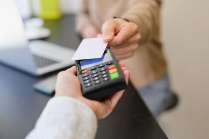 افزایش تعداد کارت‌های بانکی تراکنش‌دار در شروع تابستان