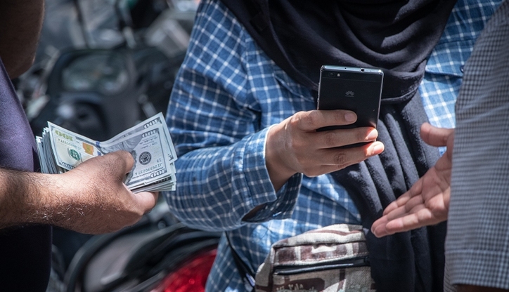معامله‌گران ارز بخوانند / پیام‌های جدید از پاستور و سلیمانیه
