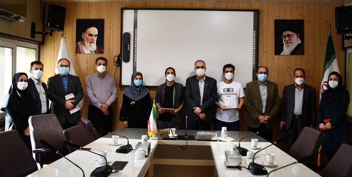 تقدیر رئیس سازمان زمین‌شناسی و اکتشافات معدنی کشور از مدال‌آوران جهانی زمین‌شناسی