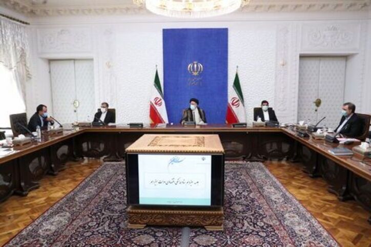 رییس‌جمهور خواستار نظارت جدی بانک مرکزی بر همه بانک‌ها شد