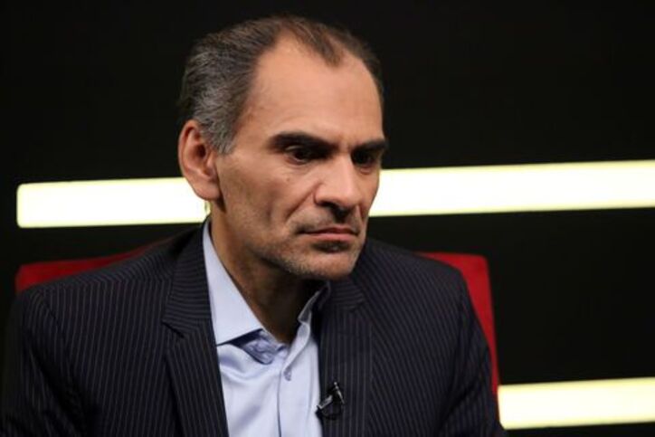 نگاه درحوزه بانکی باید به دور از ملاحظات سیاسی باشد