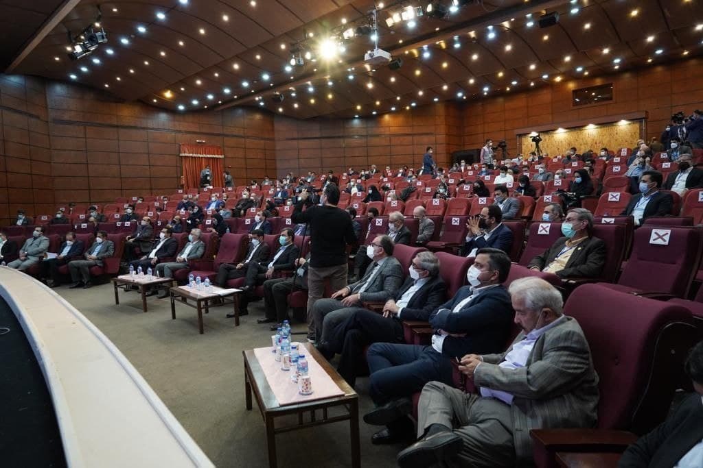 تکنیکها را باید تغییر داده و از روشهای جدید استخراج استفاده کنیم تکنیکها را باید تغییر داده و از روشهای جدید استخراج استفاده کنیم