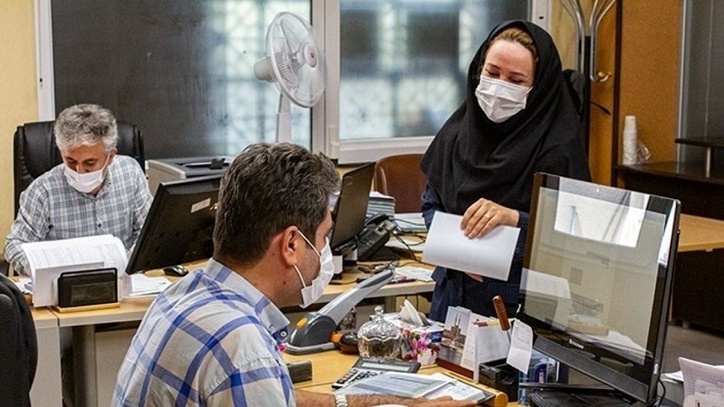 پیش‌بینی افزایش حقوق کارمندان در سال آینده/ حداقل حقوق چقدر می‌شود؟