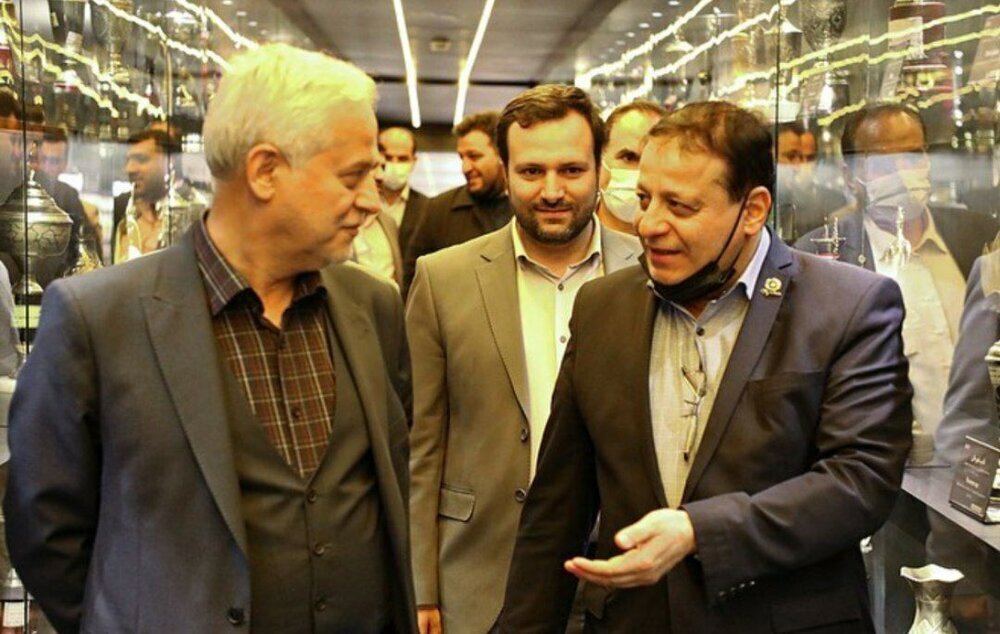 بازدید شهردار اصفهان از ورزشگاه نقش جهان و تمرینات تیم سپاهان بازدید شهردار اصفهان از ورزشگاه نقش جهان و تمرینات تیم سپاهان