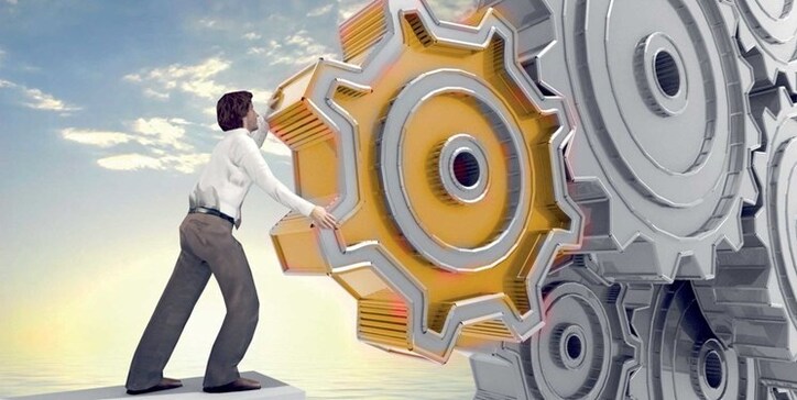 ایجاد اشتغال و بهره‌برداری از طرح‌های نیمه تمام، از برنامه‌های استان است
