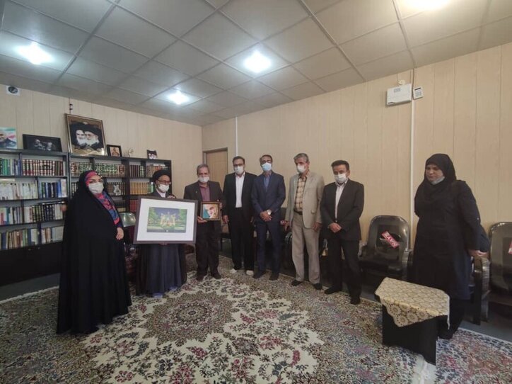 از تفاهم‌نامه حل مساله با گل‌گهر تا خنثی‌سازی تحریم با تولید/ نخبگان سیرجانی شناسایی شوند