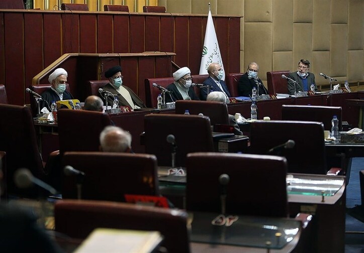 واردات ۷۰ هزار خودرو در آستانه صدور مجوز/ مجمع تشخیص به دولت پالس مثبت داد