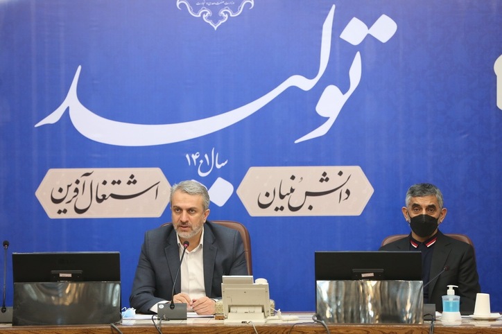 اتحادیه‌ها، اصناف و رسانه‌ها نقش مهمی در گسترش اطلاع‌رسانی درباره مبارزه با قاچاق کالا دارند