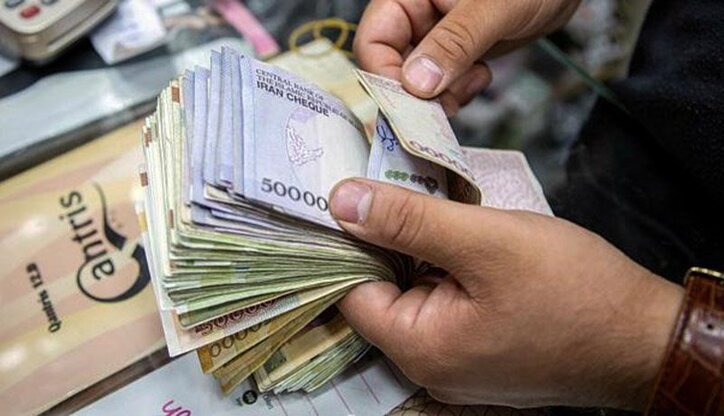 هر کدام از مشاغل امسال چقدر حقوق می‌گیرند؟