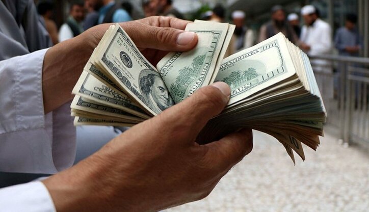 بازار دلار، طلا و سکه در نخستین روز کاری سال/ بازار‌ها با افزایش استارت زدند