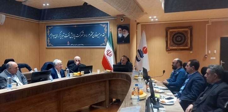 تولید کالا‌های با ارزش افزوده بالا باید در برنامه کاری تولید استان قرار گیرد
