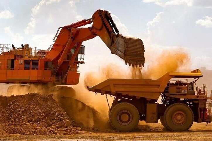 معدن فسفات چرام پس از ۴۰ سال در مدار فعالیت قرار گرفت