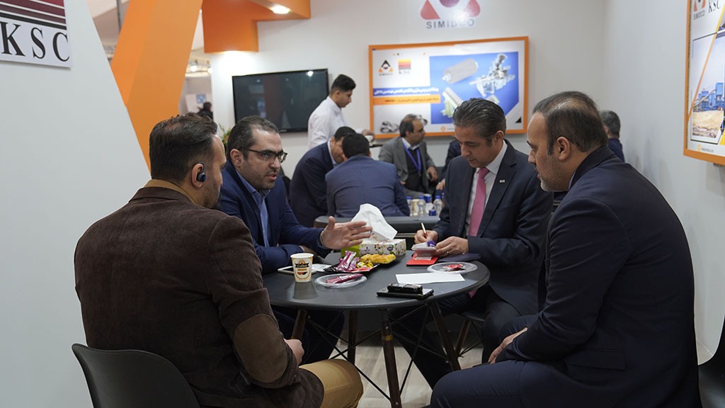 حضور سیمیدکو در چهارمین نمایشگاه ملی فولاد ایران با رویکرد بومی سازی حضور سیمیدکو در چهارمین نمایشگاه ملی فولاد ایران با رویکرد بومی سازی