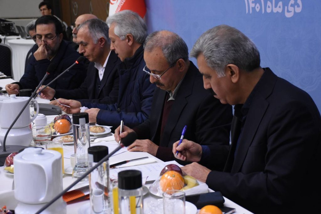 انتخابات هیات مدیره انجمن فولاد آذربایجان برگزار شد انتخابات هیات مدیره انجمن فولاد آذربایجان برگزار شد