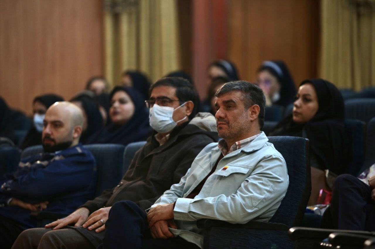 به مناسبت ولادت با سعادت حضرت فاطمه زهرا (س) جشن ریحانه النبی در فولاد خوزستان برگزار شد به مناسبت ولادت با سعادت حضرت فاطمه زهرا (س) جشن ریحانه النبی در فولاد خوزستان برگزار شد