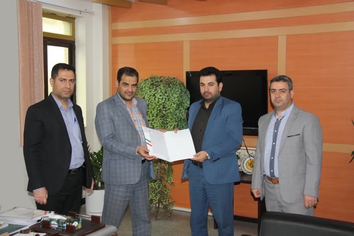 انتصاب سرپرست اداره صنایع غیر فلزی اداره کل صمت خوزستان
