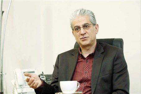 خوب و بد عرضه خودرو در بورس کالا/ دوئل موافقان و مخالفان عرضه خودرو در بورس کالا ادامه دارد خوب و بد عرضه خودرو در بورس کالا/ دوئل موافقان و مخالفان عرضه خودرو در بورس کالا ادامه دارد