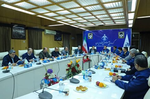 بازدید مدیرعامل و معاونین شرکت ملی فولاد، از مجموعه گروه ملی صنعتی فولاد ایران