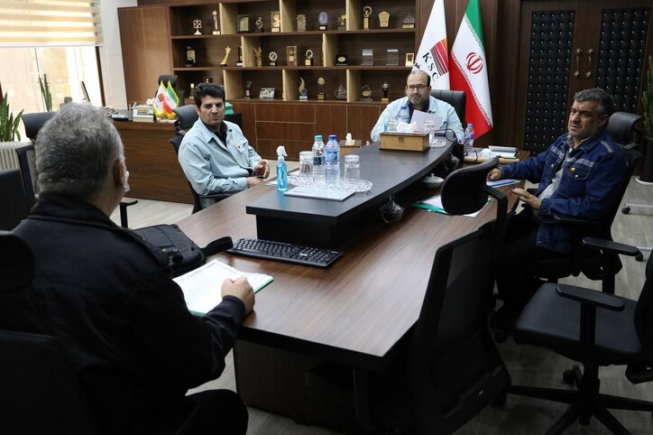 دیدار مدیرعامل با کارکنان شرکت فولاد خوزستان