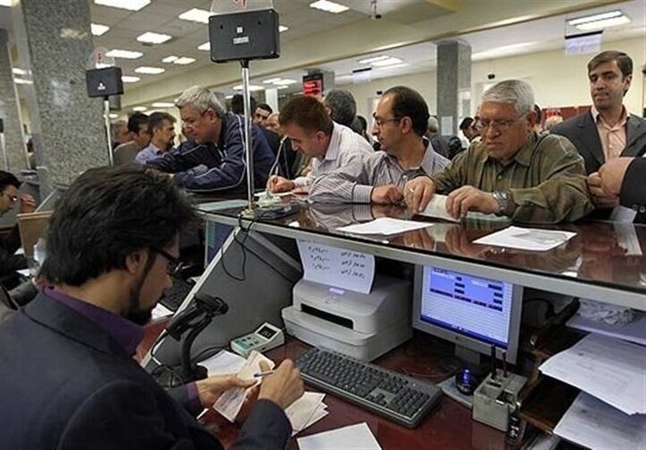 بانک‌های ناکارآمد و مخل اقتصاد کشور کدام اند؟!| افزایش نرخ سود، تورم و قیمت ارز را کاهش نداد