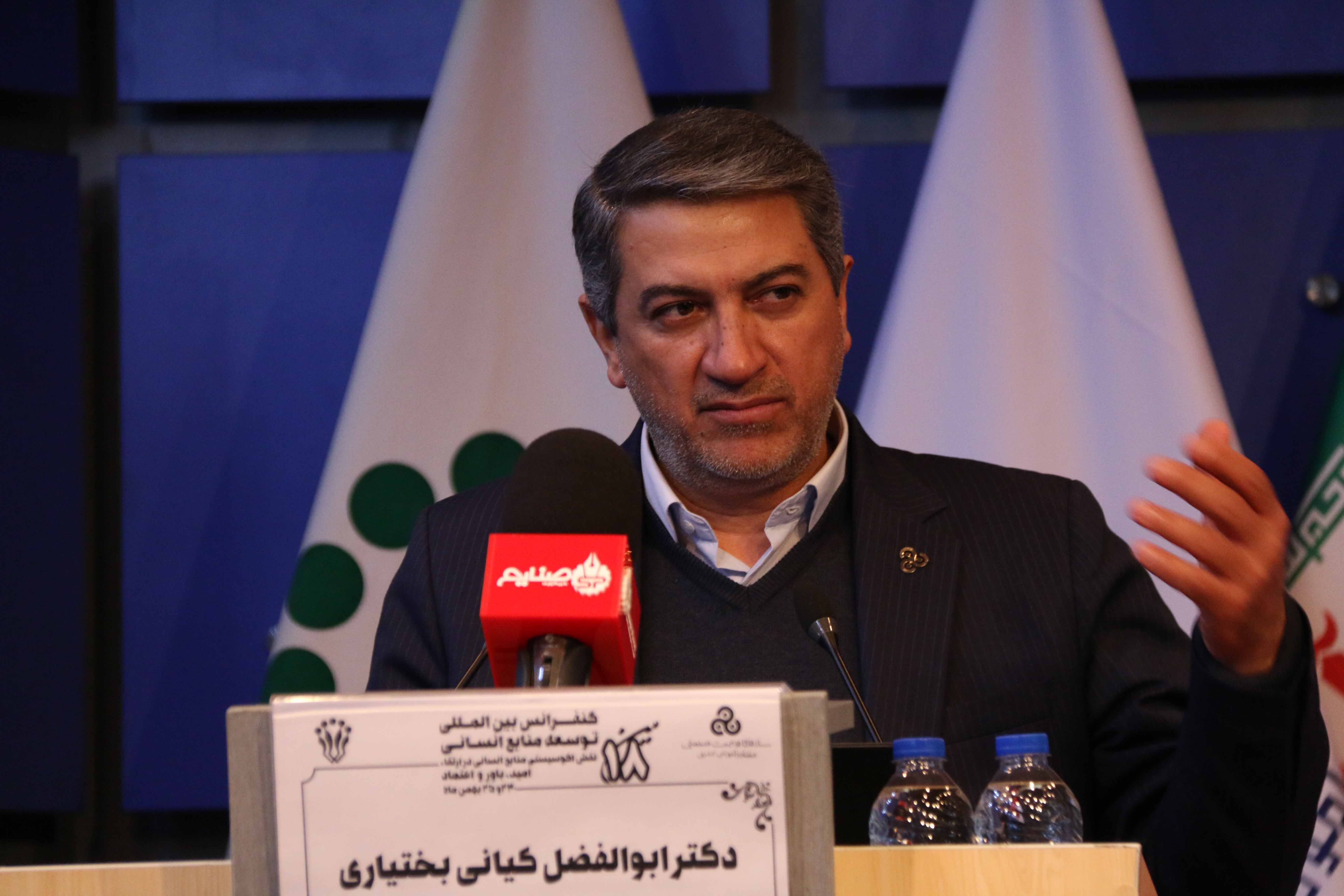 منابع انسانی هوشمند و مدیریت هوشمند منابع انسانی منابع انسانی هوشمند و مدیریت هوشمند منابع انسانی