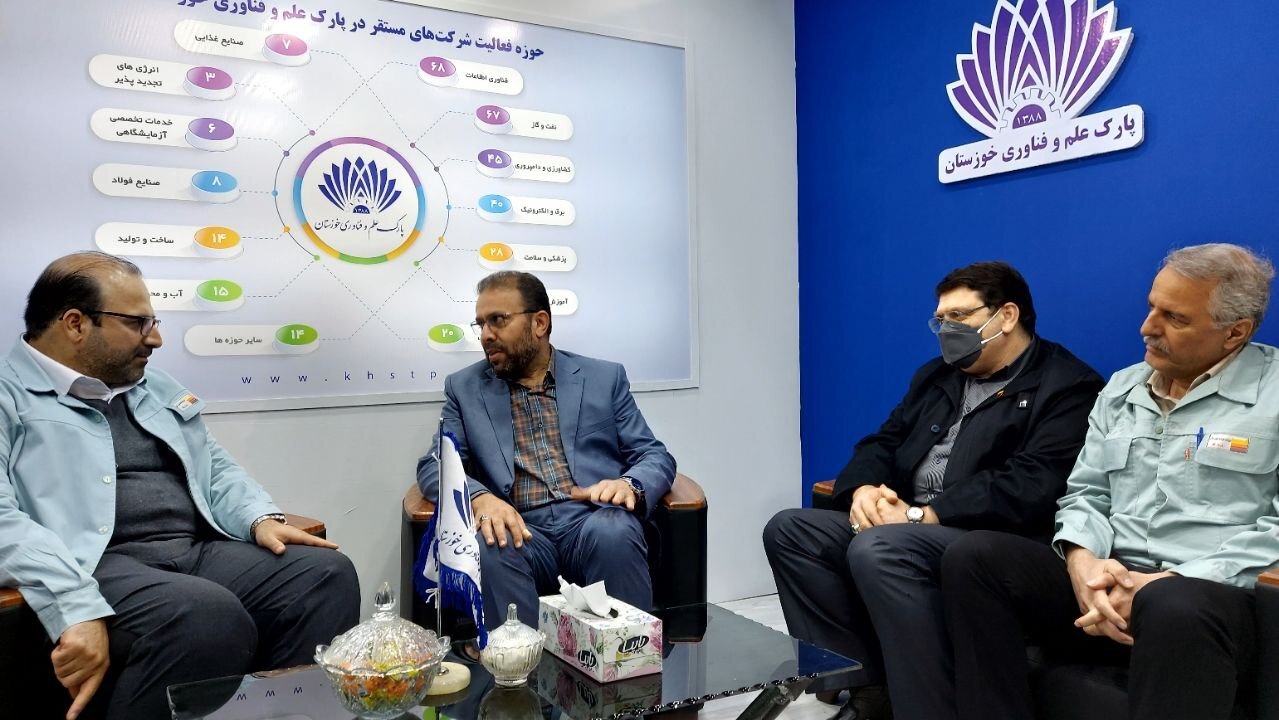 دومین روز نمایشگاه تخصصی بومیسازی صنعت فولاد با انعقاد دو تفاهمنامه همراه بود دومین روز نمایشگاه تخصصی بومیسازی صنعت فولاد با انعقاد دو تفاهمنامه همراه بود