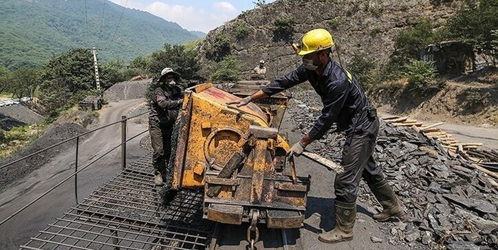 استخراج ۴ میلیون تن ماده معدنی از معادن ایلام