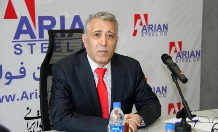 حداقل حقوق ماهانه کارگر باید ۳۰۰ دلار باشد