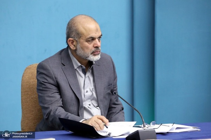 وزیر کشور: اتفاقات اخیر در بحث ارز را «توطئه» می‌دانیم/ خودم از بازار خرید می‌کنم/ نرخ رشد تورم، «خیلی کاهش» پیدا کرده است