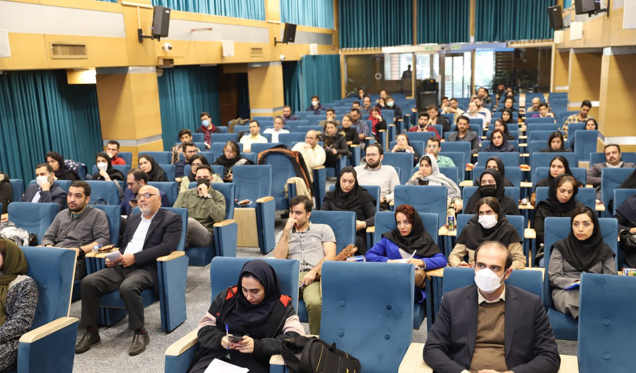 کارگاه آموزشی آشنایی با معاملات گواهی سپرده شمش طلا برگزار شد کارگاه آموزشی آشنایی با معاملات گواهی سپرده شمش طلا برگزار شد