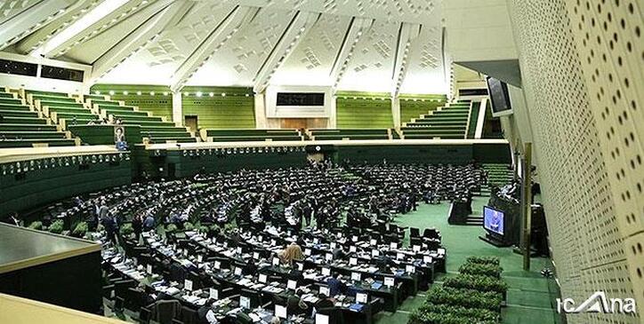 صباغیان و میرمحمدی میبدی به عنوان اعضای ناظر در شورای معادن استان یزد انتخاب شدند