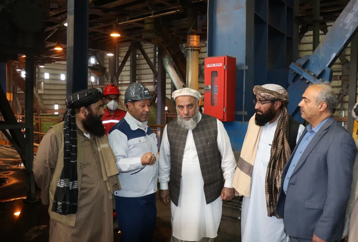 بازدید سرپرست وزارت صنعت و تجارت افغانستان از فولاد سنگان